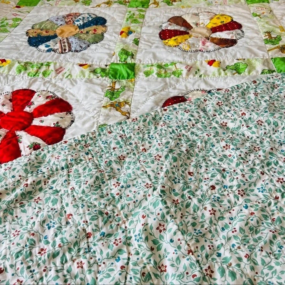 68”x82” Twin Size Homemade Hand Stitched Dresden Plates Quilt for kids room.